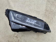 Laden Sie das Bild in den Galerie-Viewer, Frontscheinwerfer Skoda Superb III 3V1941016E LED Rechts Scheinwerfer Headlight SCH9659609399gi