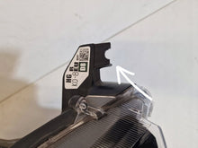 Load image into Gallery viewer, Frontscheinwerfer Toyota 4 Yaris LED Rechts Scheinwerfer Headlight SCH6102403071xg