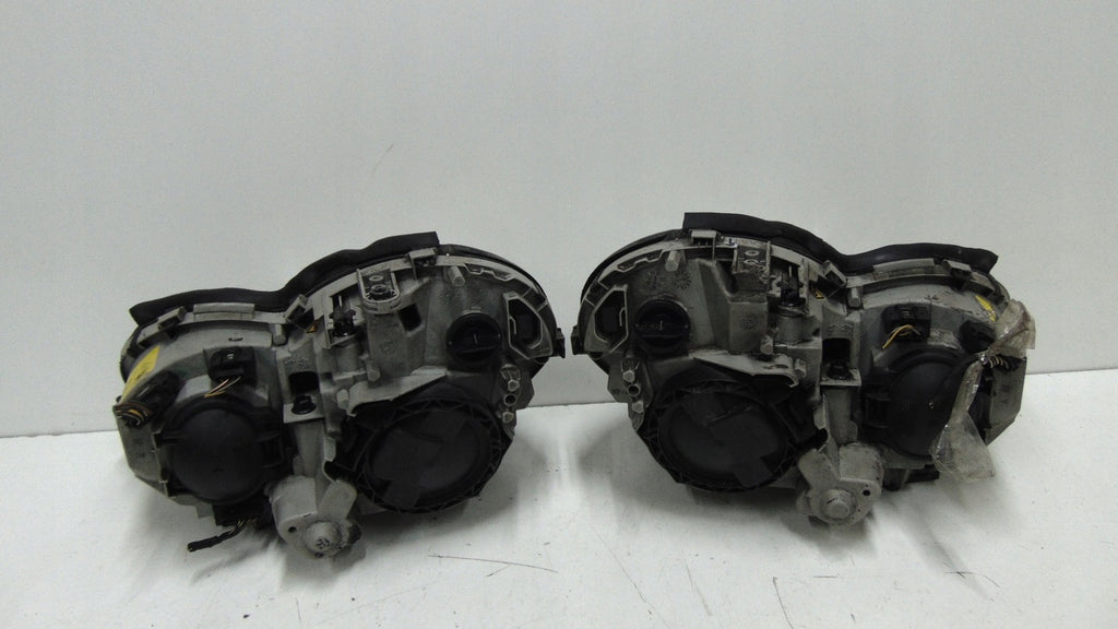 Frontscheinwerfer Mercedes-Benz W203 Xenon Ein Stück (Rechts oder Links) SCH7023152804gl