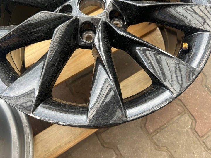 1x Alufelge 17 Zoll 5x112 3P0601025AC Skoda Superb Rim Wheel FEL8390827585ml