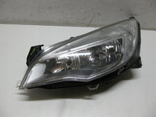 Laden Sie das Bild in den Galerie-Viewer, Frontscheinwerfer Opel Astra J 13253646 Ein Stück (Rechts oder Links) Headlight SCH3437005863zr