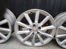Laden Sie das Bild in den Galerie-Viewer, 4x Alufelge 17 Zoll 7.0" 5x112 43ET 8U0601025S Audi Q3 Rim Wheel FEL9495335965uw
