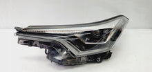 Laden Sie das Bild in den Galerie-Viewer, Frontscheinwerfer Toyota C-Hr Chr 81150F40070 Full LED Links Headlight SCH8931737219sp