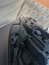 Load image into Gallery viewer, Frontscheinwerfer VW Touran 5TB941082 Rechts Scheinwerfer Headlight SCH5237428960gc
