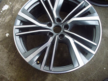 Load image into Gallery viewer, 1x Alufelge 20 Zoll 9.0" 5x112 42ET Glanz Schwarz 5LA601025AD Skoda Enyaq FEL5688049392tg