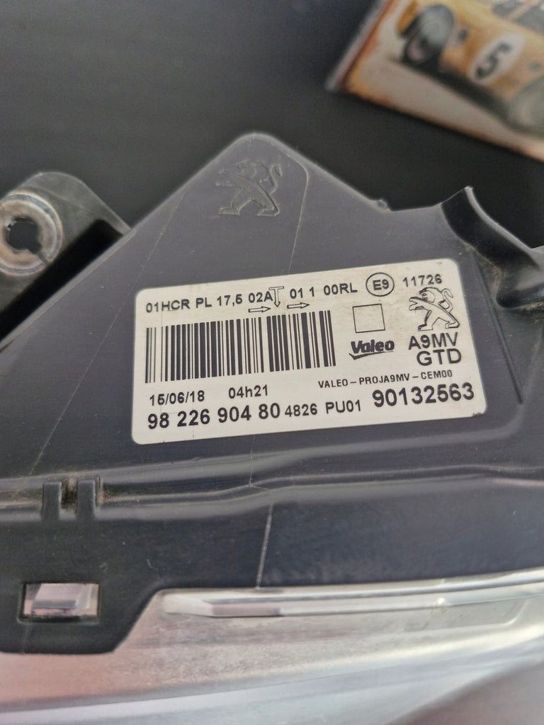 Frontscheinwerfer Peugeot 208 90132563 Links Scheinwerfer Headlight SCH5024511511fz