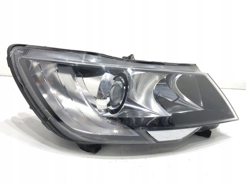 Frontscheinwerfer Skoda Superb II 3T1941016F Ein Stück (Rechts oder Links)