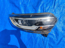 Load image into Gallery viewer, Frontscheinwerfer Renault Kadjar 260107249R LED Rechts Scheinwerfer Headlight