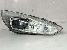 Load image into Gallery viewer, Frontscheinwerfer Ford F1EB-13D154-AG Xenon Rechts Scheinwerfer Headlight