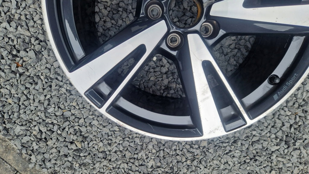 1x Alufelge 18 Zoll 8.0" 5x112 46ET Glanz Silber 8Y0601025N Audi Mg Rim Wheel FEL5091513219tn