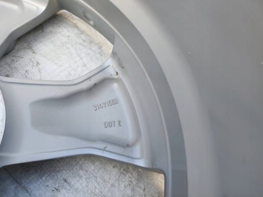 4x Alufelge 18 Zoll 7.5" 5x108 50 5ET Glanz Silber 31471553 Volvo Xc60 I FEL1013076024kb