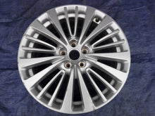 Load image into Gallery viewer, 1x Alufelge 18 Zoll 7.5" 5x108 49ET Glanz Silber YP00064280 Opel Grandland X FEL6234618759ti