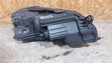Laden Sie das Bild in den Galerie-Viewer, Frontscheinwerfer VW Passat B7 3AB941005 Links Scheinwerfer Headlight SCH8640323989fd