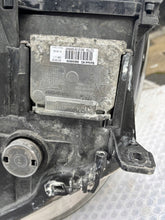 Load image into Gallery viewer, Frontscheinwerfer Opel Vectra C 13170934 Xenon Rechts Scheinwerfer Headlight SCH7411729885rw