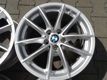 Laden Sie das Bild in den Galerie-Viewer, 4x Alufelge 17 Zoll 7.5" 5x112 27ET Glanz Graphit BMW 5 G31 Rim Wheel FEL7700357949he