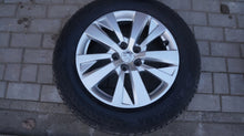 Laden Sie das Bild in den Galerie-Viewer, 1x Alufelge 17 Zoll 7.0" 5x108 42ET 9809687177 Peugeot Rim Wheel FEL3857928694uo