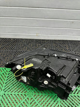 Laden Sie das Bild in den Galerie-Viewer, Frontscheinwerfer BMW X3 G01 X4 G02 8739653-01 Vorderseite Headlight SCH6934480564zl