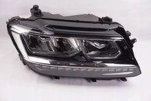 Laden Sie das Bild in den Galerie-Viewer, Frontscheinwerfer VW Tiguan 5NB941036D 0301101232 LED Rechts Headlight