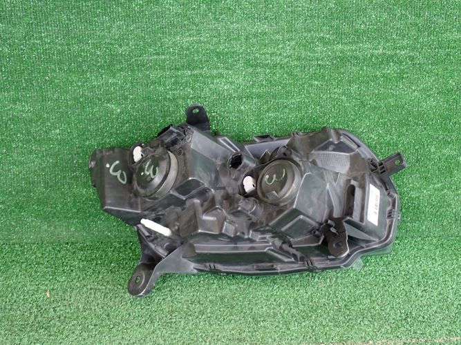 Frontscheinwerfer Dacia Logan II Sandero Links Scheinwerfer Headlight