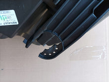 Load image into Gallery viewer, Frontscheinwerfer Dacia Sandero III 260602561R LED Links Scheinwerfer Headlight