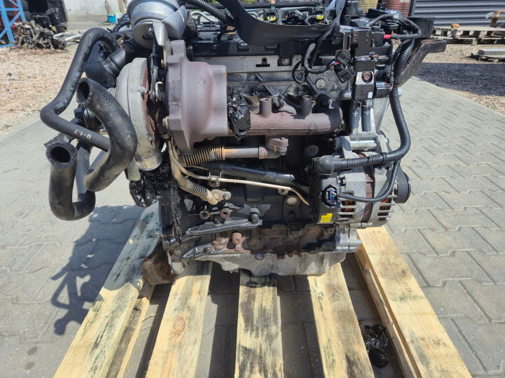 Motor Hyundai Kia Ix35 Carens IV D4FD 1.7 CRDI 174TKm Diesel Engine Komplett