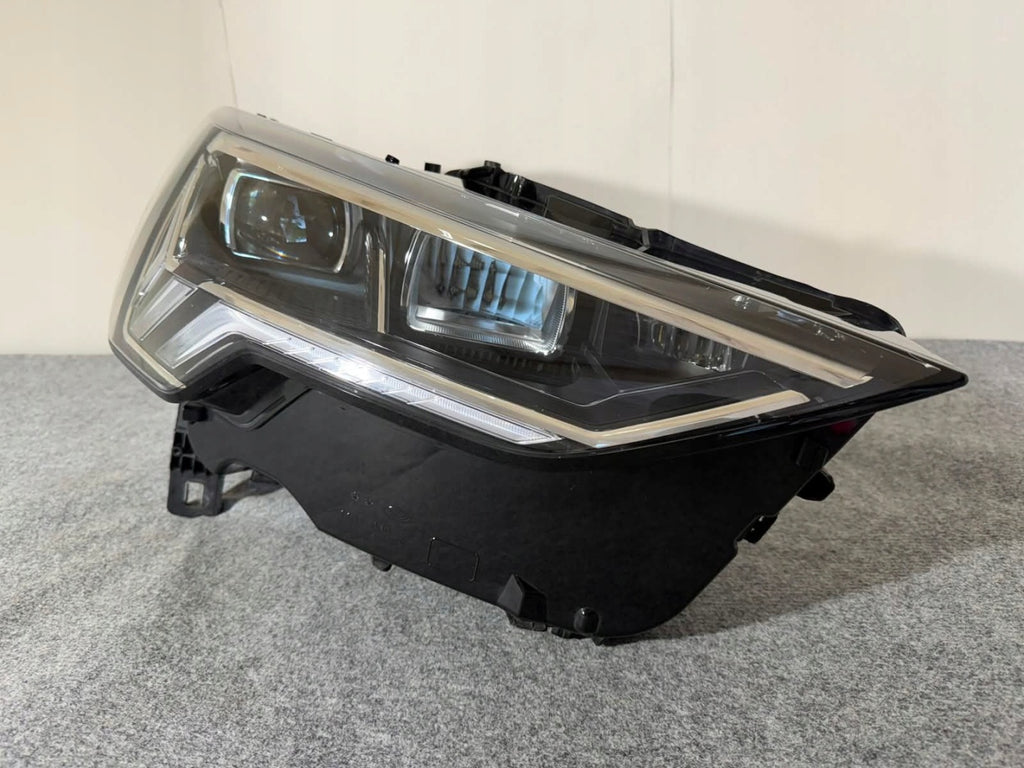 Frontscheinwerfer Audi Q3 83A941034 LED Rechts Scheinwerfer Headlight SCH5141740529ob