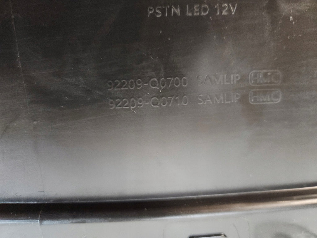 Frontscheinwerfer Hyundai Bayon 92209Q0700 Vorderseite Scheinwerfer Headlight