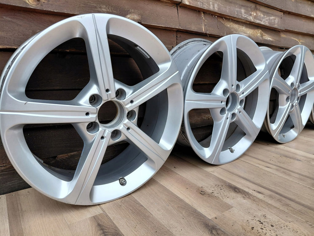 4x Alufelge 17 Zoll 6.5" 5x112 44ET Glanz Silber A1774011200 Mercedes-Benz FEL5164992875qr