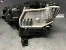 Load image into Gallery viewer, Frontscheinwerfer VW Caddy 2K8941036P LED Rechts Scheinwerfer Headlight SCH7272058650bf