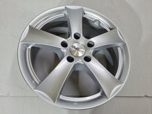 Laden Sie das Bild in den Galerie-Viewer, 1x Alufelge 17 Zoll 7.5" 5x120 42ET BMW 1 Rim Wheel FEL9625898328sm