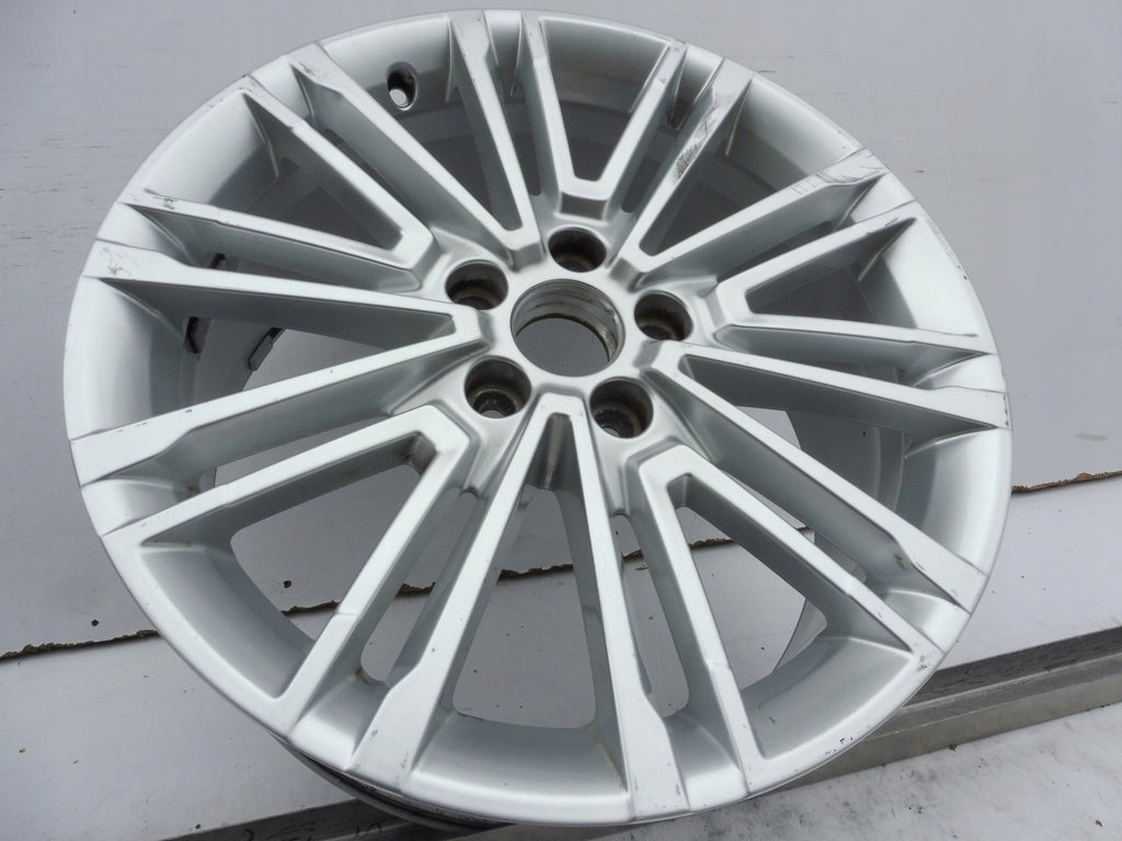 1x Alufelge 18 Zoll 7.5" 5x112 51ET Glanz Schwarz 8V0601025DR Audi A3 Rim Wheel FEL1964431038fr