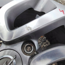 Laden Sie das Bild in den Galerie-Viewer, 1x Alufelge 16 Zoll 6.5" 4x108 20ET Glanz Silber Opel Crossland X Rim Wheel FEL2734841676dm