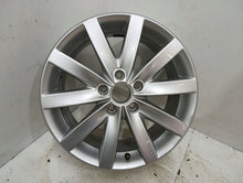 Load image into Gallery viewer, 1x Alufelge 17 Zoll 7.0" 5x112 54ET Glanz Silber 5K0601025D VW Golf Vii FEL9791600305gr