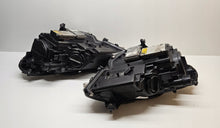 Laden Sie das Bild in den Galerie-Viewer, Frontscheinwerfer Mercedes-Benz Cls I Xenon Ein Satz Scheinwerfer Headlight SCH1366597864vz
