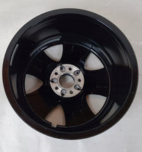 Load image into Gallery viewer, 1x Alufelge 18 Zoll 9.0&quot; 5x112 52,5ET A2134015300 Mercedes-Benz W213 Rim Wheel