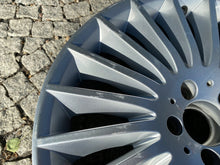 Load image into Gallery viewer, 1x Alufelge 19 Zoll 9.5&quot; 5x112 43,5ET A2224011602 Mercedes-Benz Rim Wheel