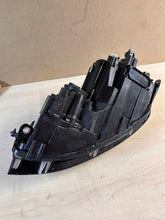 Load image into Gallery viewer, Frontscheinwerfer VW Golf VII 5G1941006D Rechts Scheinwerfer Headlight SCH3685444157xy