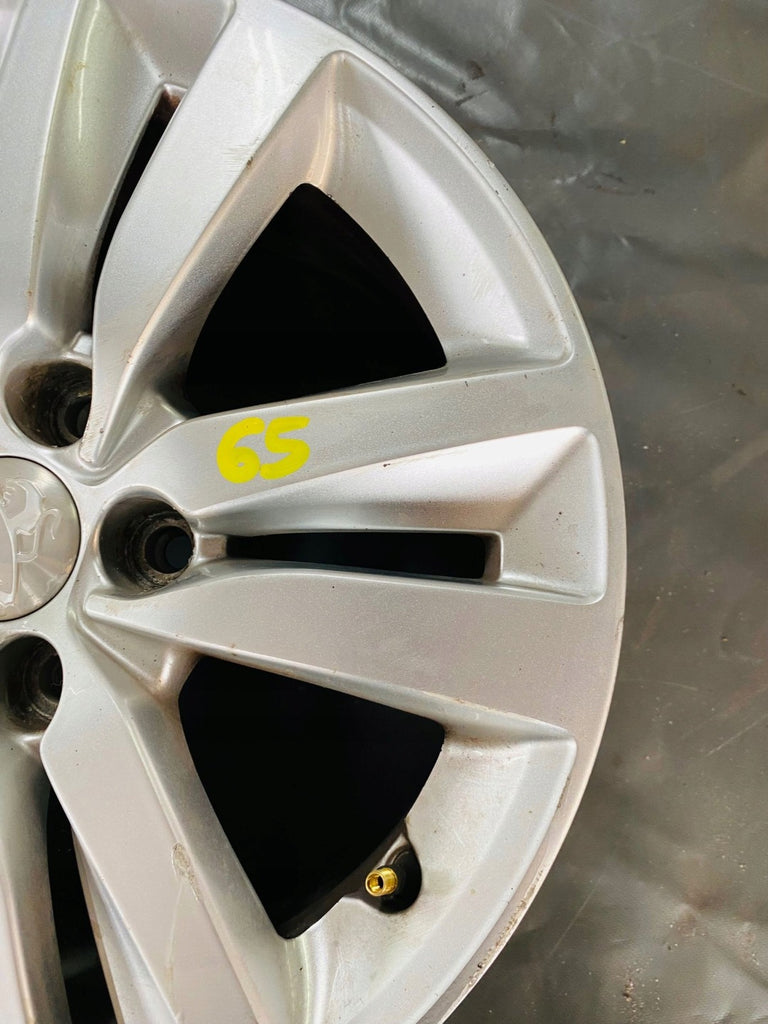1x Alufelge 16 Zoll 5x108 Weiß 9677989577 Peugeot 308 Rim Wheel FEL5013739491nx