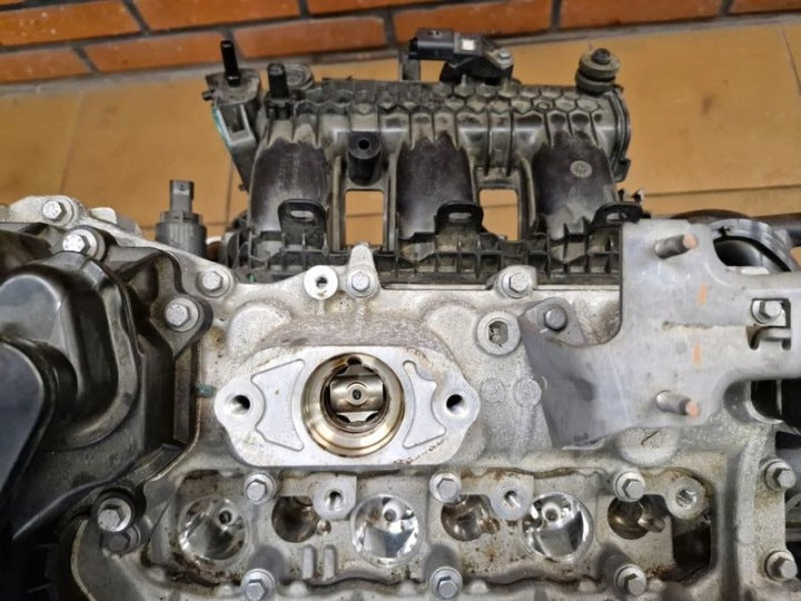 Motor Peugeot 2008 II 10XVBA HN05 1.2 Benzin Engine Unkomplett MOT3503153799en