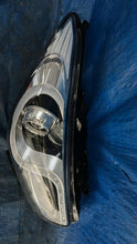 Load image into Gallery viewer, Frontscheinwerfer Hyundai I40 Xenon Rechts Scheinwerfer Headlight