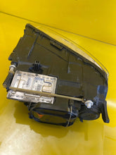 Load image into Gallery viewer, Frontscheinwerfer VW Touareg 7l6 7L6941015BK Xenon Links Scheinwerfer Headlight