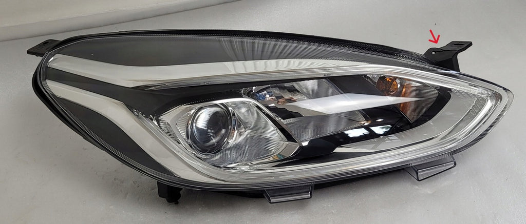 Frontscheinwerfer Ford Fiesta VII L1BB-13E014-CD LED Rechts oder Links