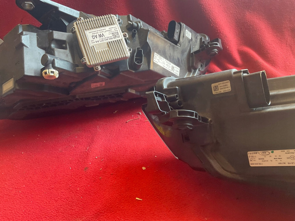 Frontscheinwerfer Skoda 3V1941015D 3V1941016D LED Ein Satz Headlight