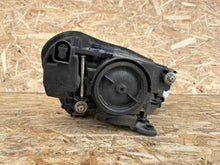 Laden Sie das Bild in den Galerie-Viewer, Frontscheinwerfer Skoda Superb I 3V1941015B Ein Stück (Rechts oder Links)