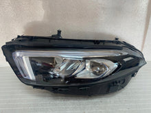 Laden Sie das Bild in den Galerie-Viewer, Frontscheinwerfer Mercedes-Benz W177 A1779064703 LED Links Headlight SCH3784082811wq