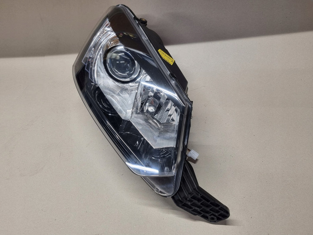 Frontscheinwerfer Skoda Yeti 5L1941016C Xenon Rechts Scheinwerfer Headlight