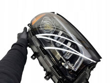 Laden Sie das Bild in den Galerie-Viewer, Frontscheinwerfer Mercedes-Benz Gls X167 A1679068206 Rechts Headlight