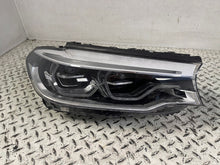 Load image into Gallery viewer, Frontscheinwerfer BMW 5 G31 G30 7439194-04 FALSE Scheinwerfer Headlight SCH4966714404ef