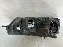 Laden Sie das Bild in den Galerie-Viewer, Frontscheinwerfer Skoda Octavia III 5E1941016B Xenon Rechts Headlight SCH7832510410cq