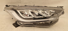Laden Sie das Bild in den Galerie-Viewer, Frontscheinwerfer Toyota 4 Yaris LED Rechts Scheinwerfer Headlight